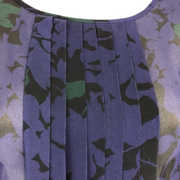 Ann Taylor Loft Purple Black Green Floral Short Sleeve Top Feminine Ruffle Front - Picture 6 of 16